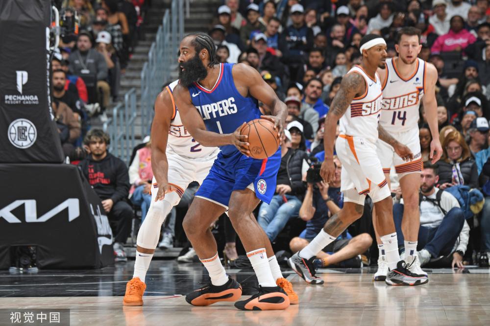 与普通球员 与普通球员