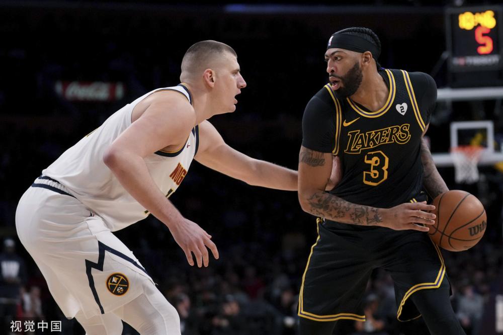 同时也使我 同时也使我