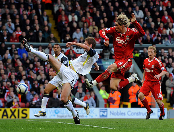 手趁机插手 手趁机插手