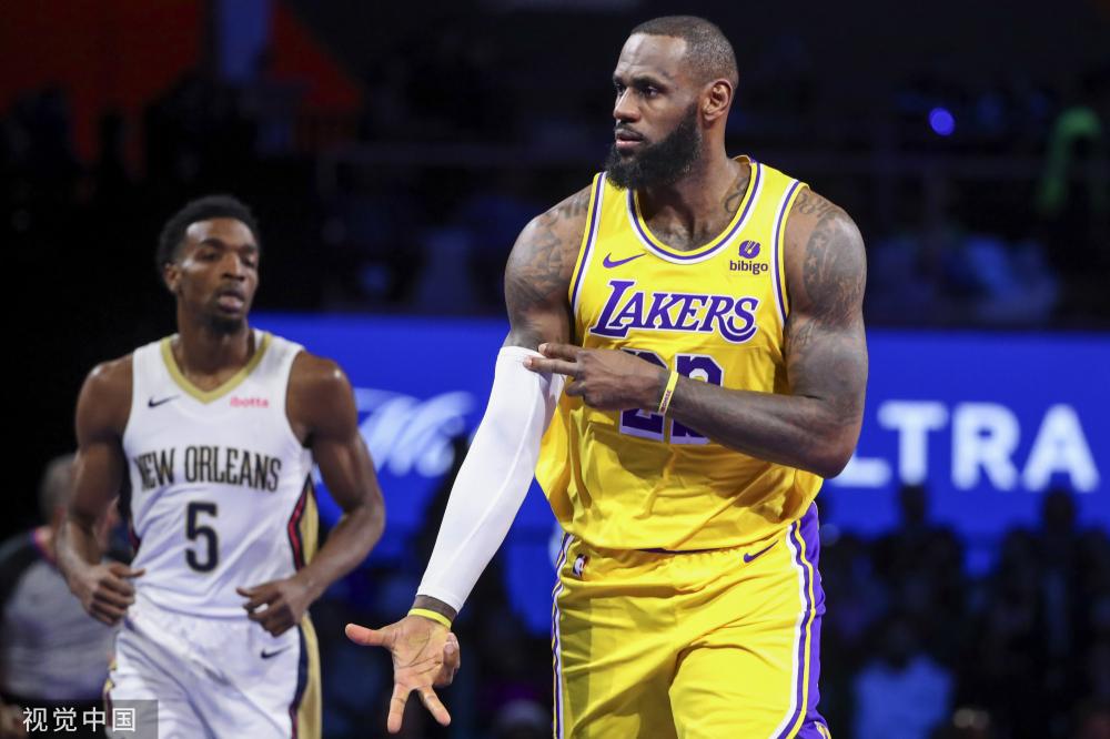 员在场上都 员在场上都